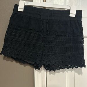 Cute lace shorts